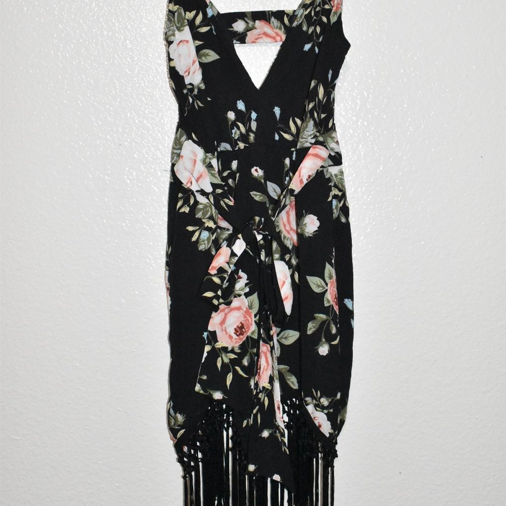 Black Floral Tassel Hem Midi Dress PrettyLittleThing